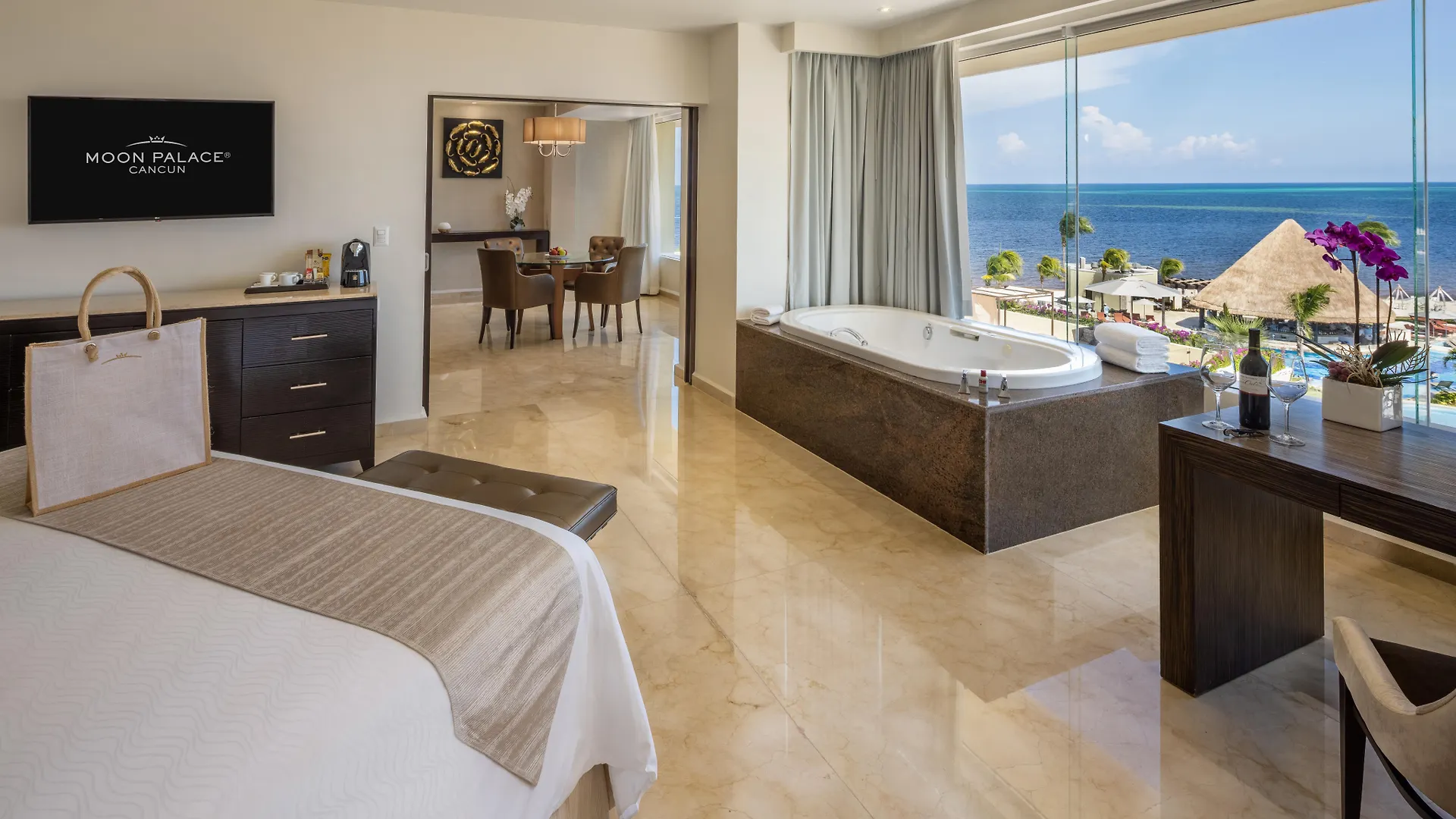 Moon Palace Cancun Alfredo V. Bonfil