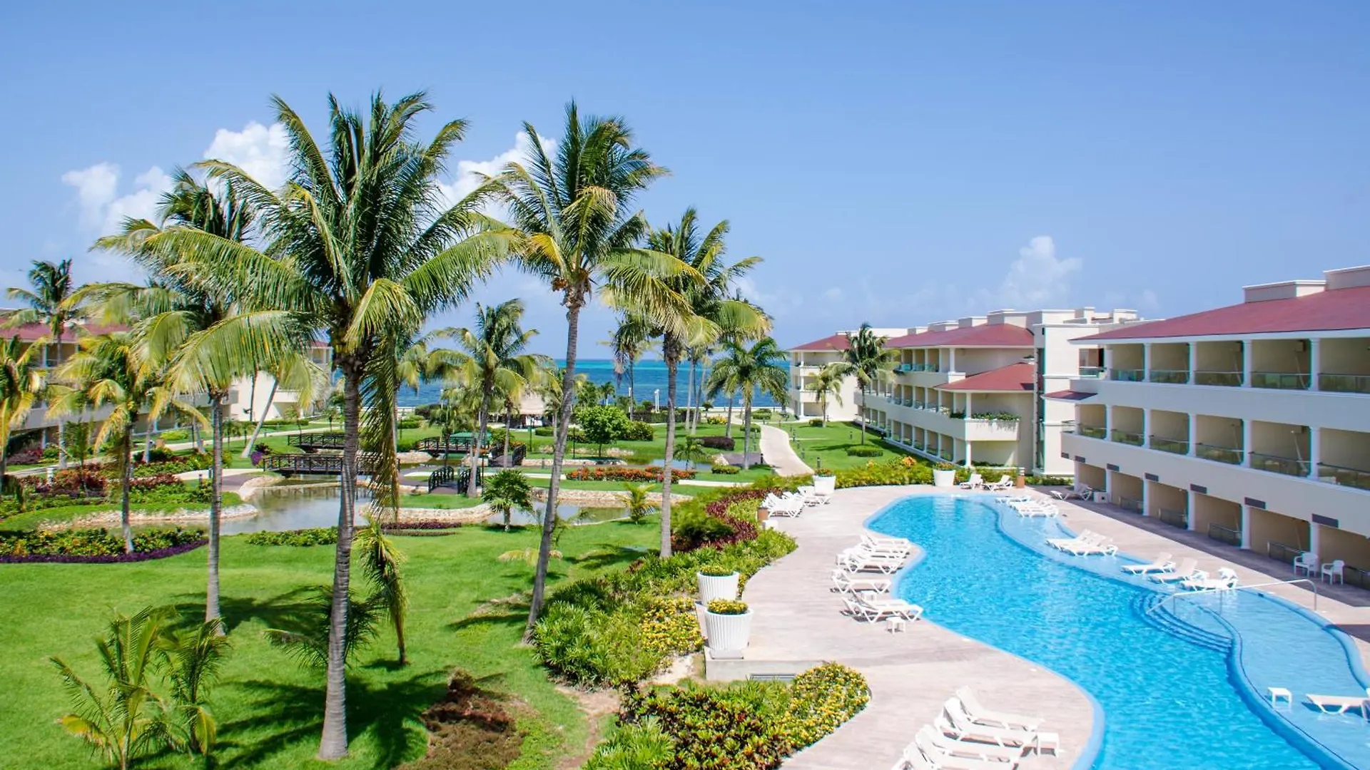 Resort Moon Palace Cancun Alfredo V. Bonfil